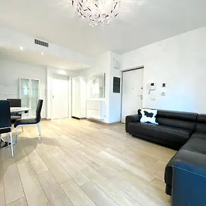 https://mpm-belinzaghi-5-6-pax.it-lombardy.com